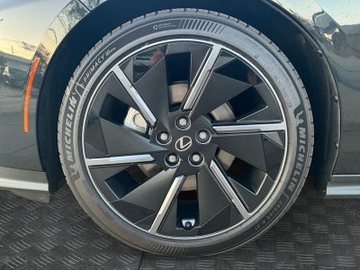 2026 Lexus ES Premium