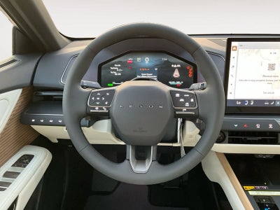 2026 Lexus ES Luxury