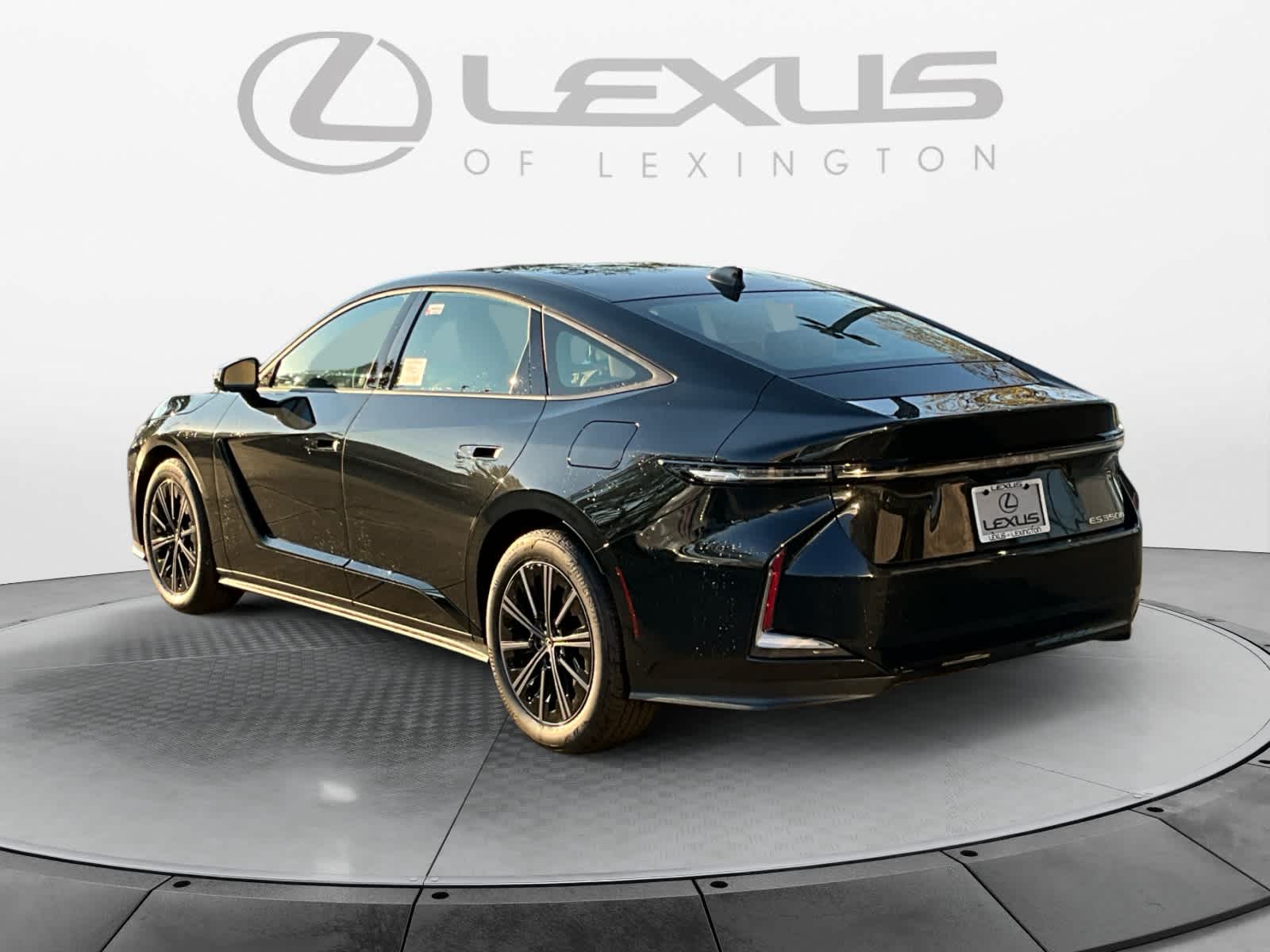 2026 Lexus ES 350h Premium+