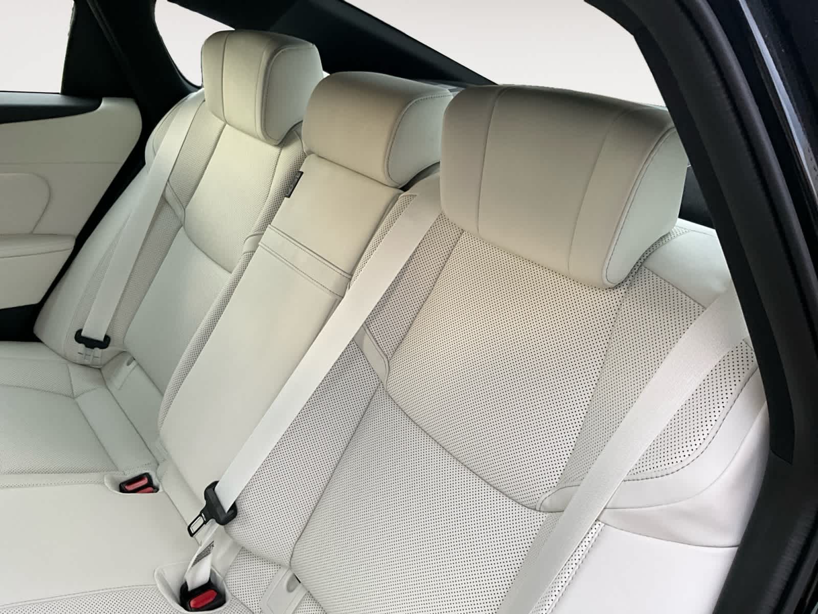 2026 Lexus ES 350h Premium+