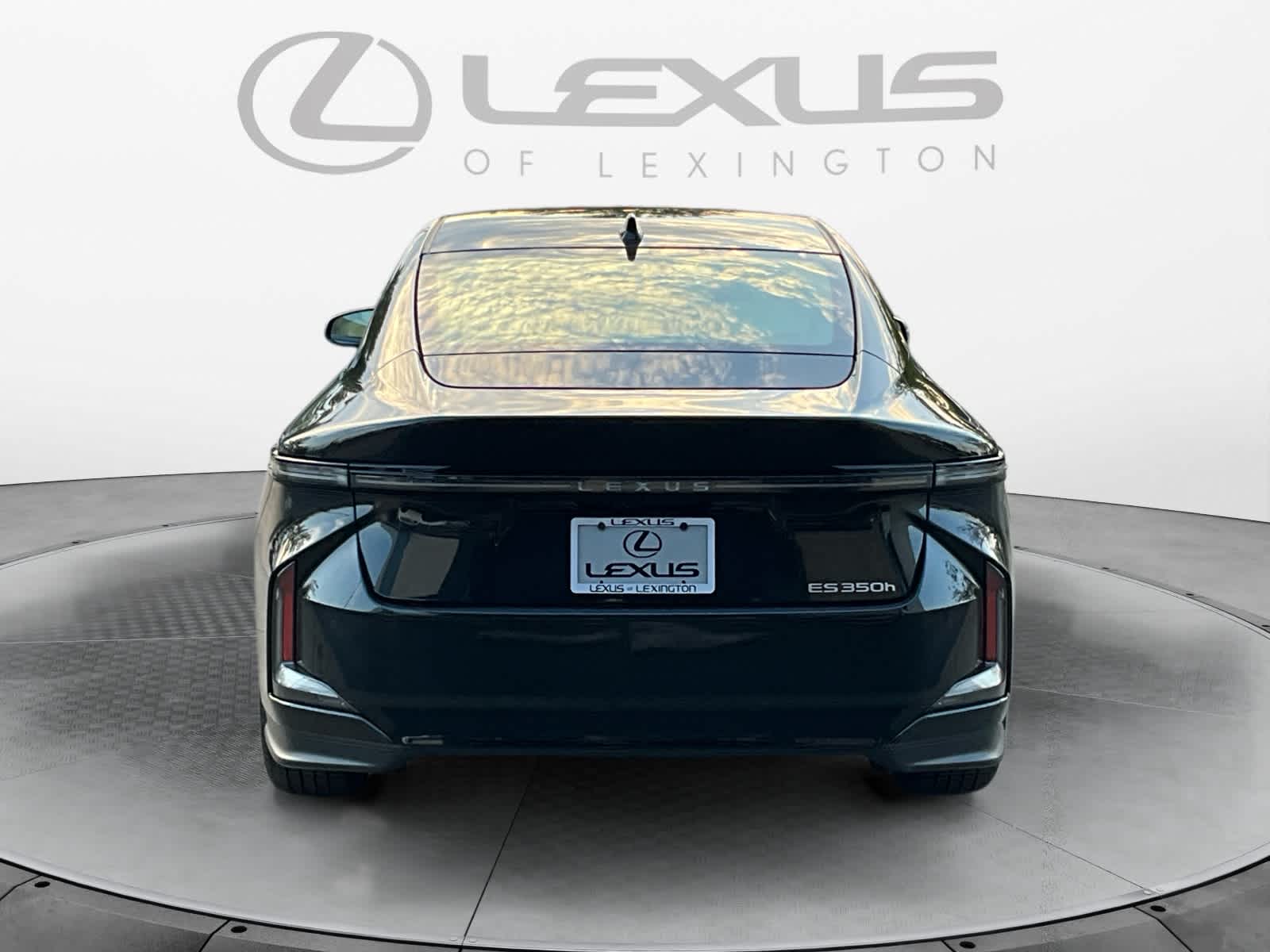 2026 Lexus ES 350h Premium