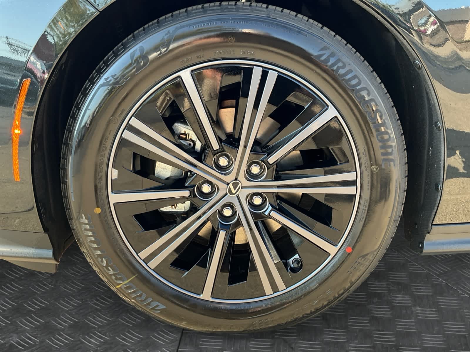 2026 Lexus ES 350h Premium