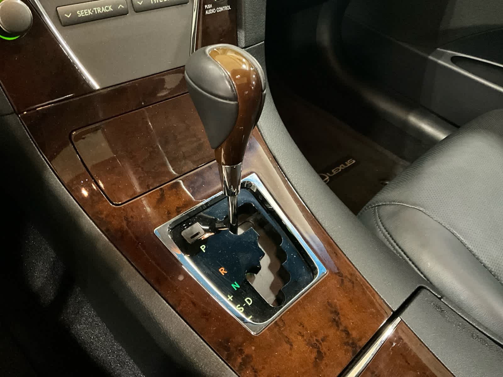 2010 Lexus ES 350 4dr Sdn