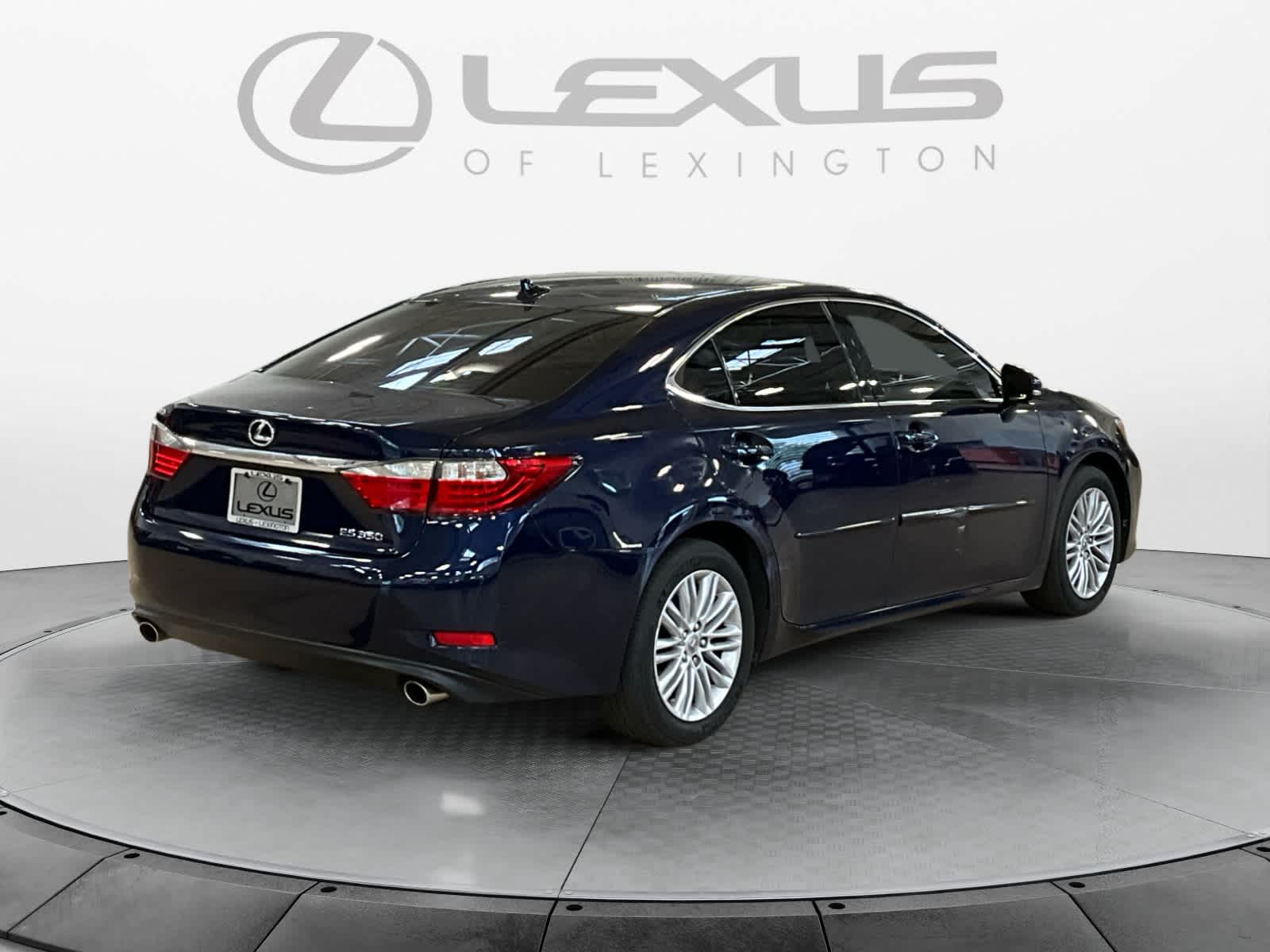 2013 Lexus ES 350 4dr Sdn