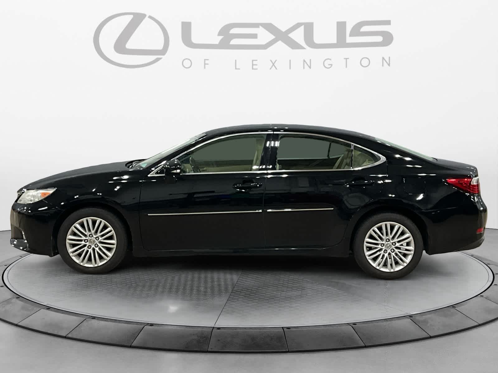 2013 Lexus ES 350 4dr Sdn