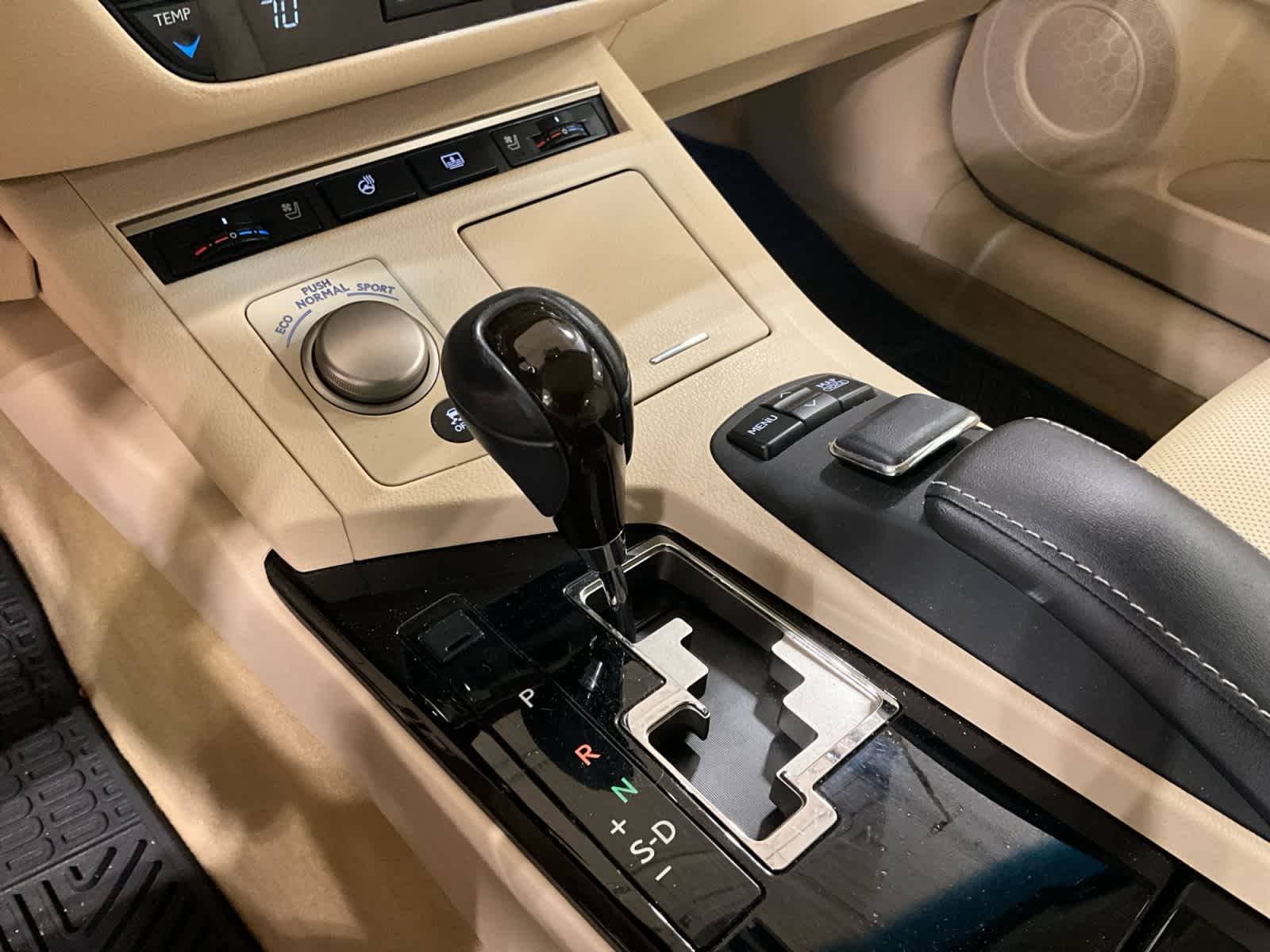 2013 Lexus ES 350 4dr Sdn