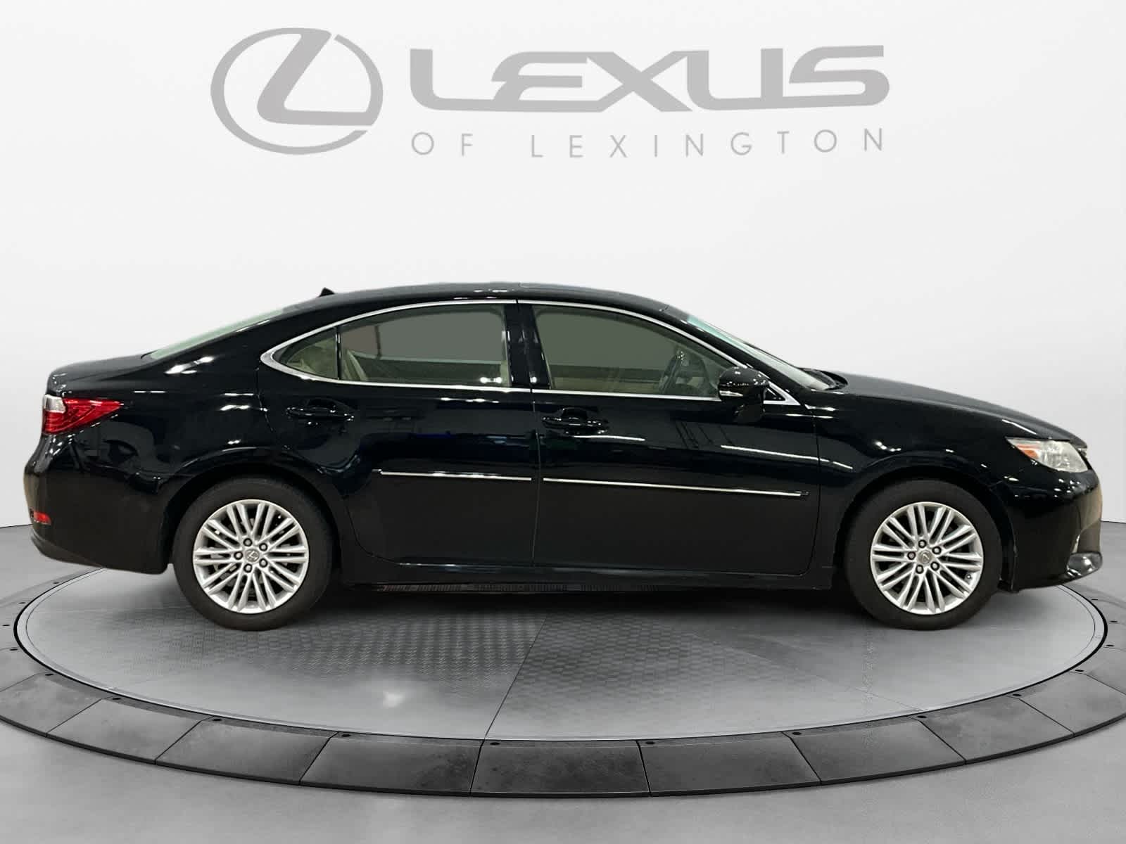 2013 Lexus ES 350 4dr Sdn