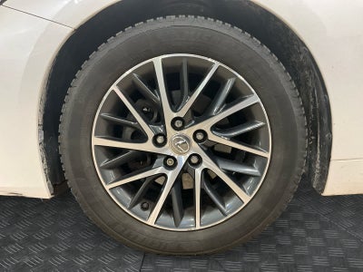 2016 Lexus ES 350 4dr Sdn