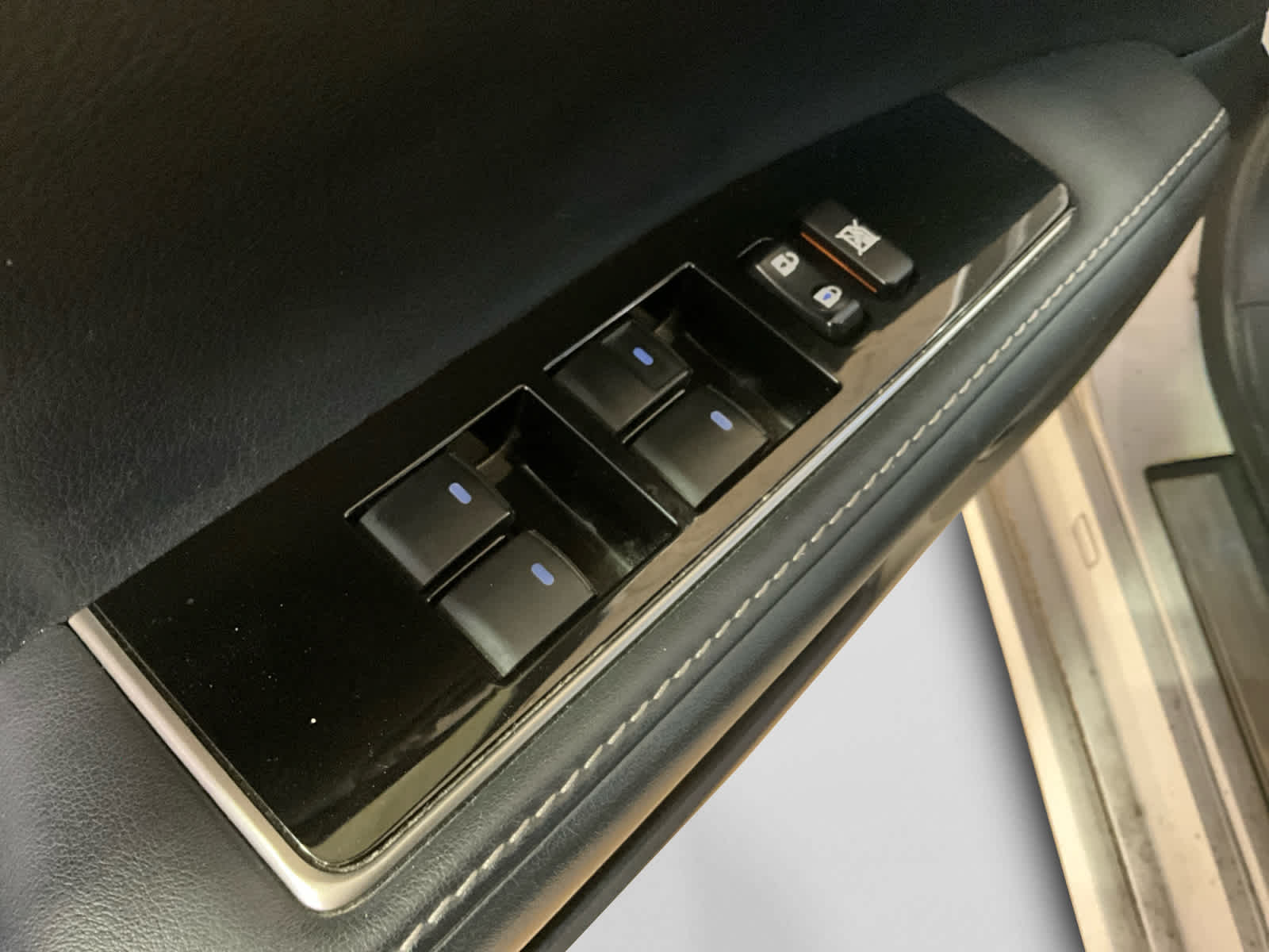 2016 Lexus ES 350 4dr Sdn