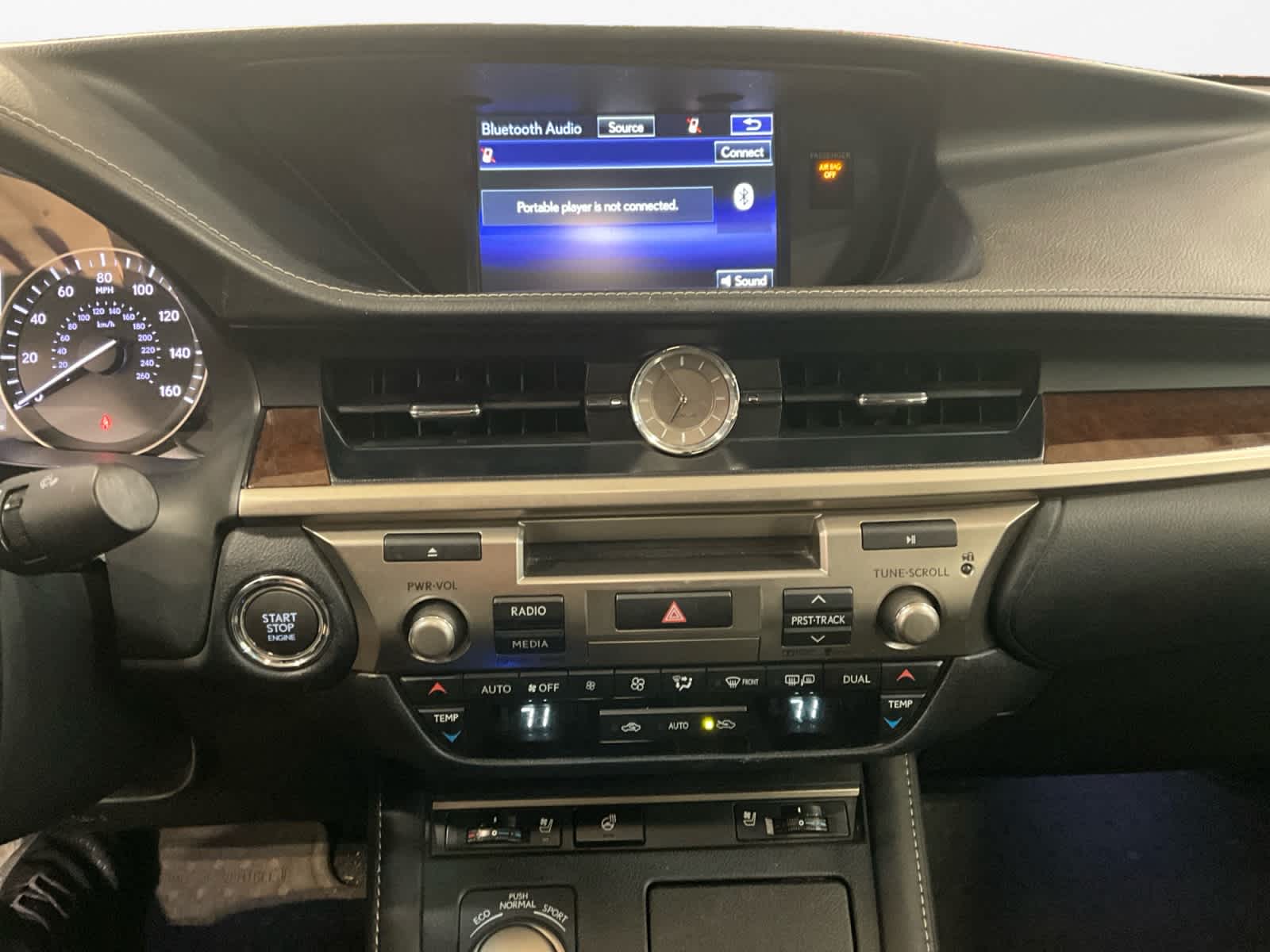 2016 Lexus ES 350 4dr Sdn