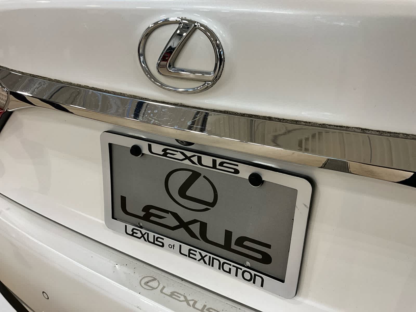 2016 Lexus ES 350 4dr Sdn