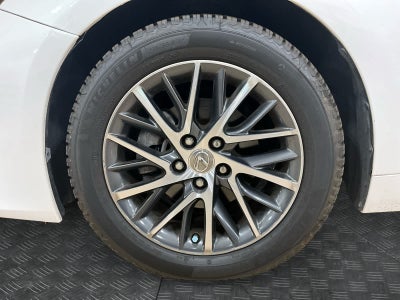 2016 Lexus ES 350 4dr Sdn