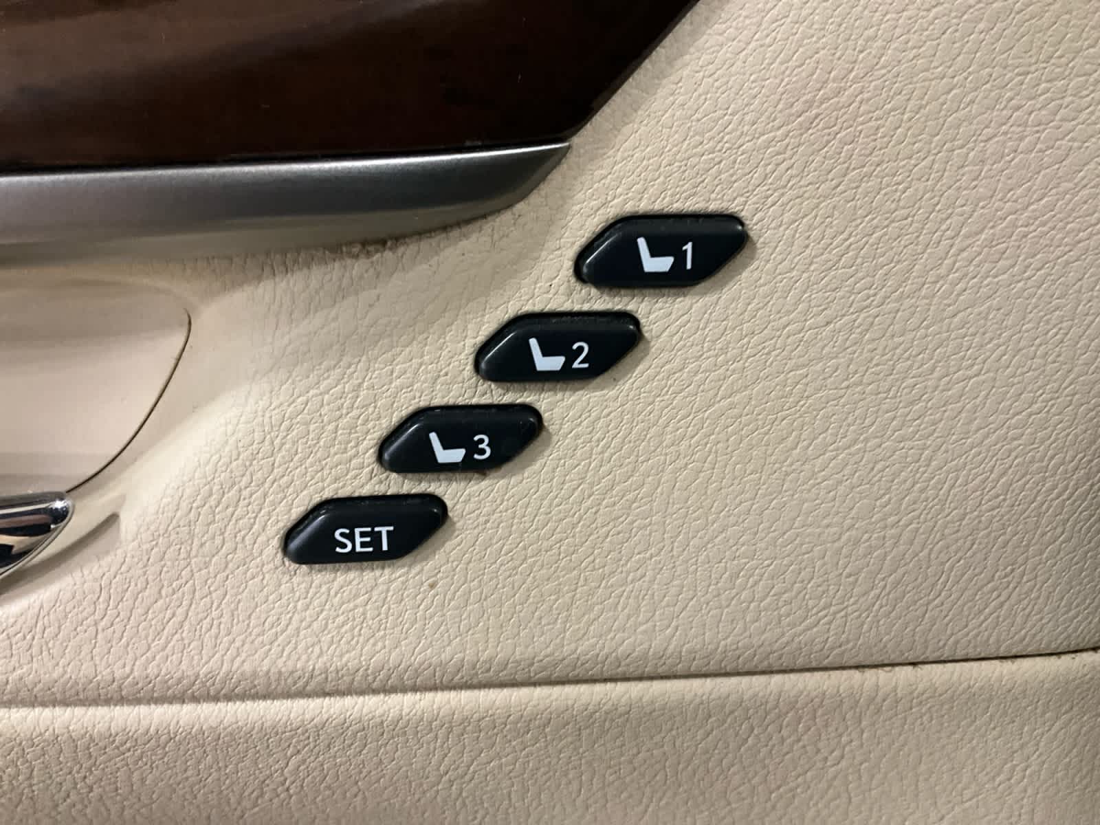 2016 Lexus ES 350 4dr Sdn