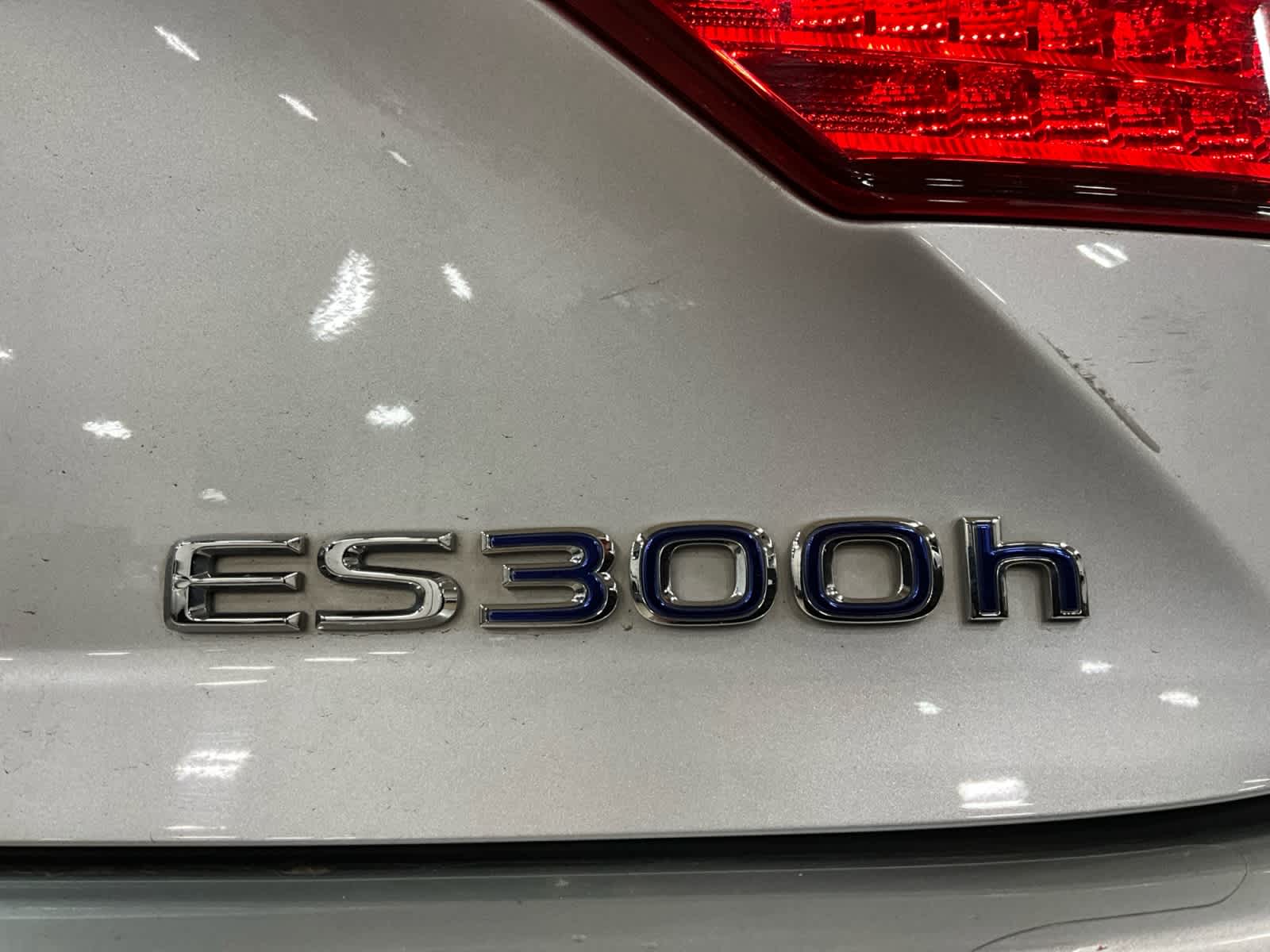 2014 Lexus ES 300h Hybrid