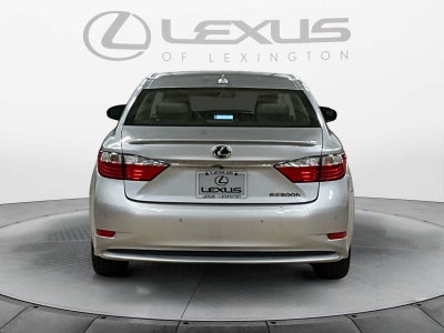 2014 Lexus ES 300h Hybrid