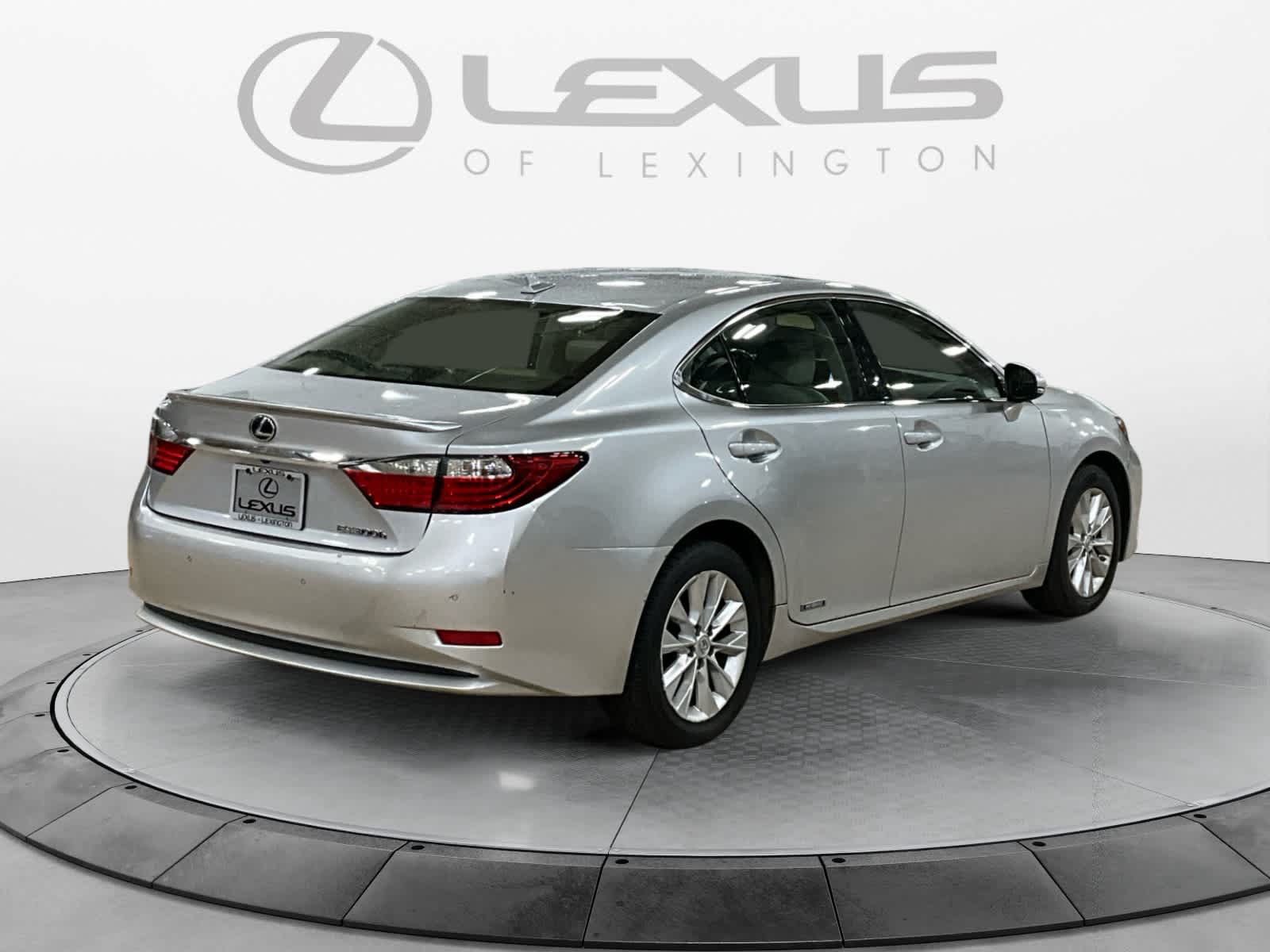 2014 Lexus ES 300h Hybrid