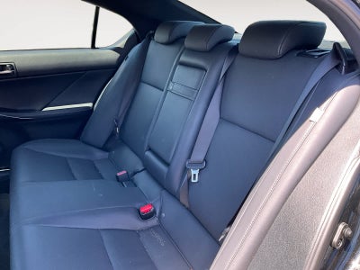 2024 Lexus IS 350 F SPORT Design