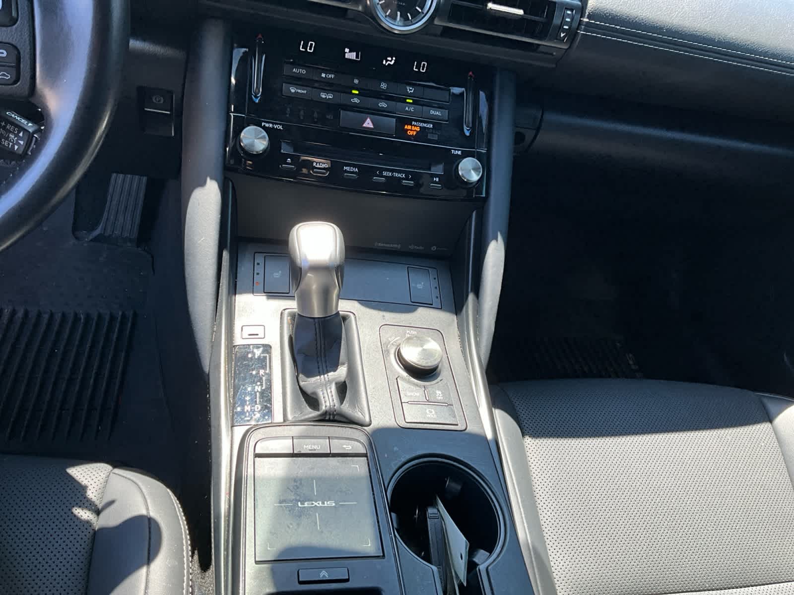 2024 Lexus IS 350 F SPORT Design