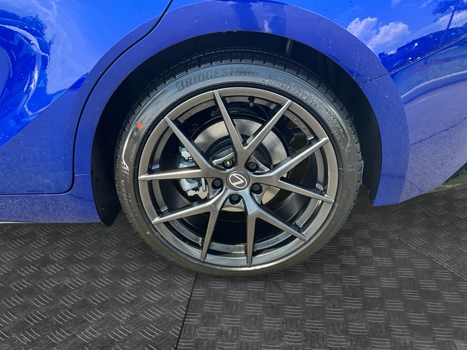 2026 Lexus IS 350 F SPORT Design