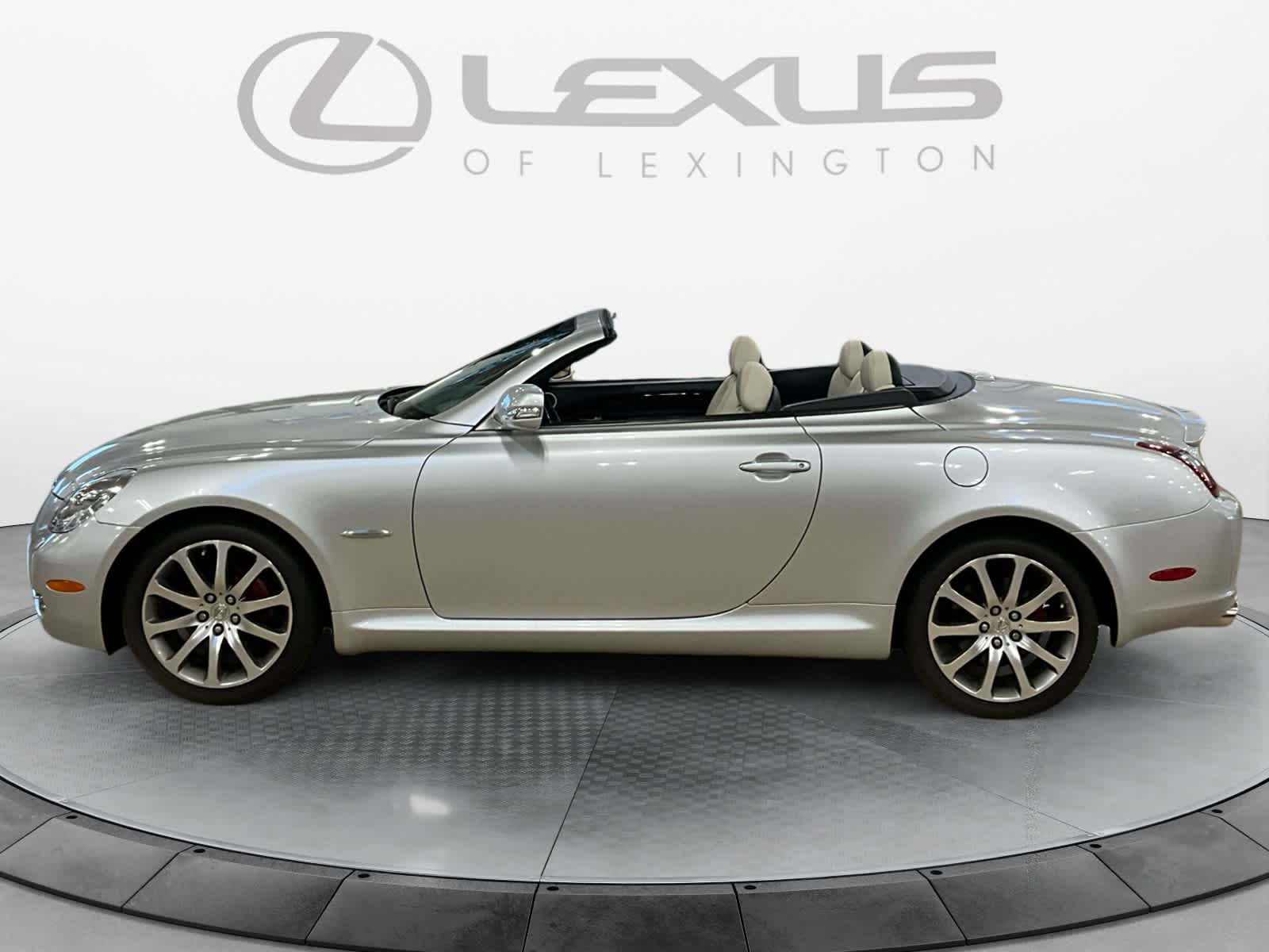 2009 Lexus SC 430 2dr Conv