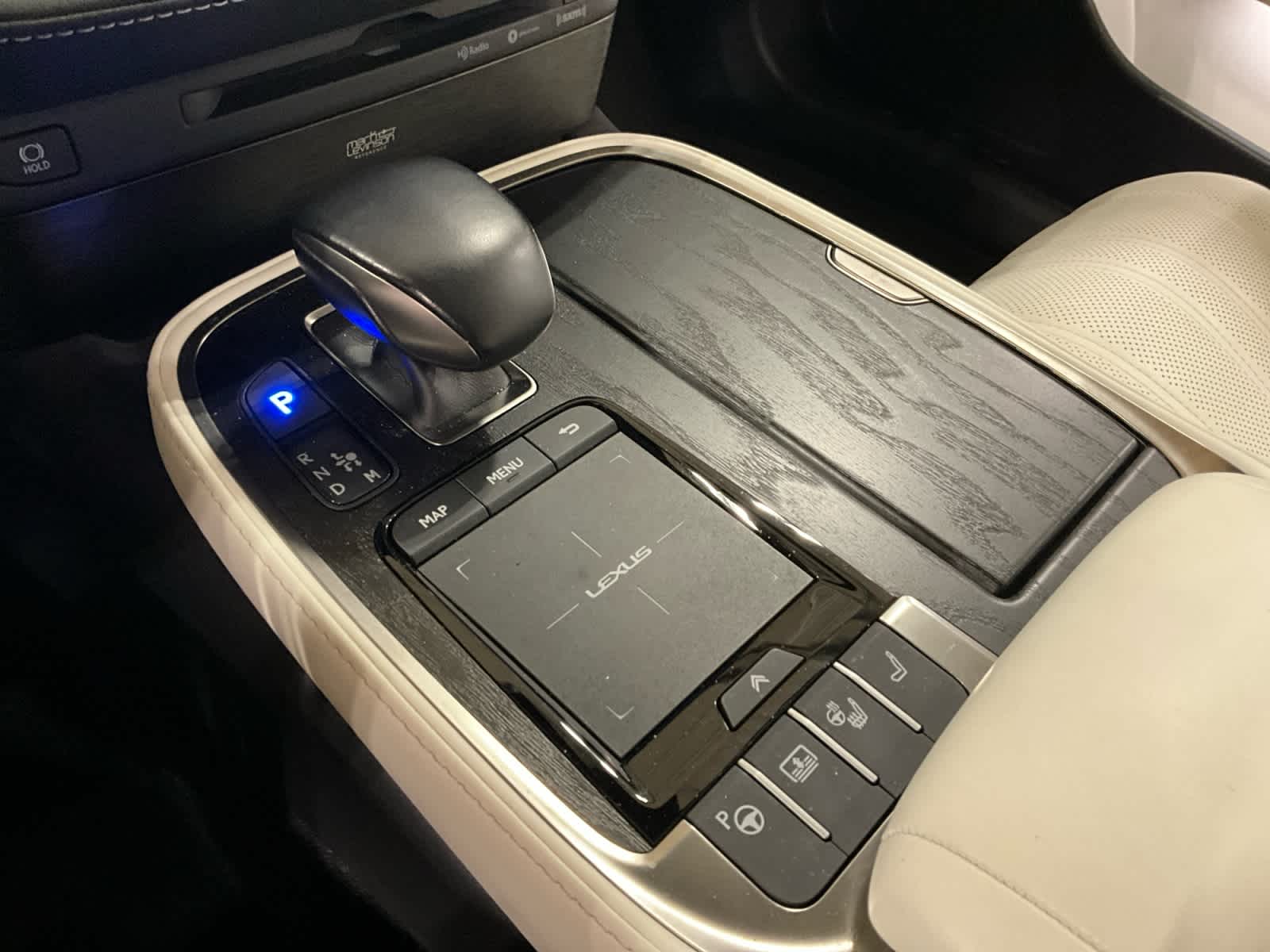 2022 Lexus LS 500h LS 500h