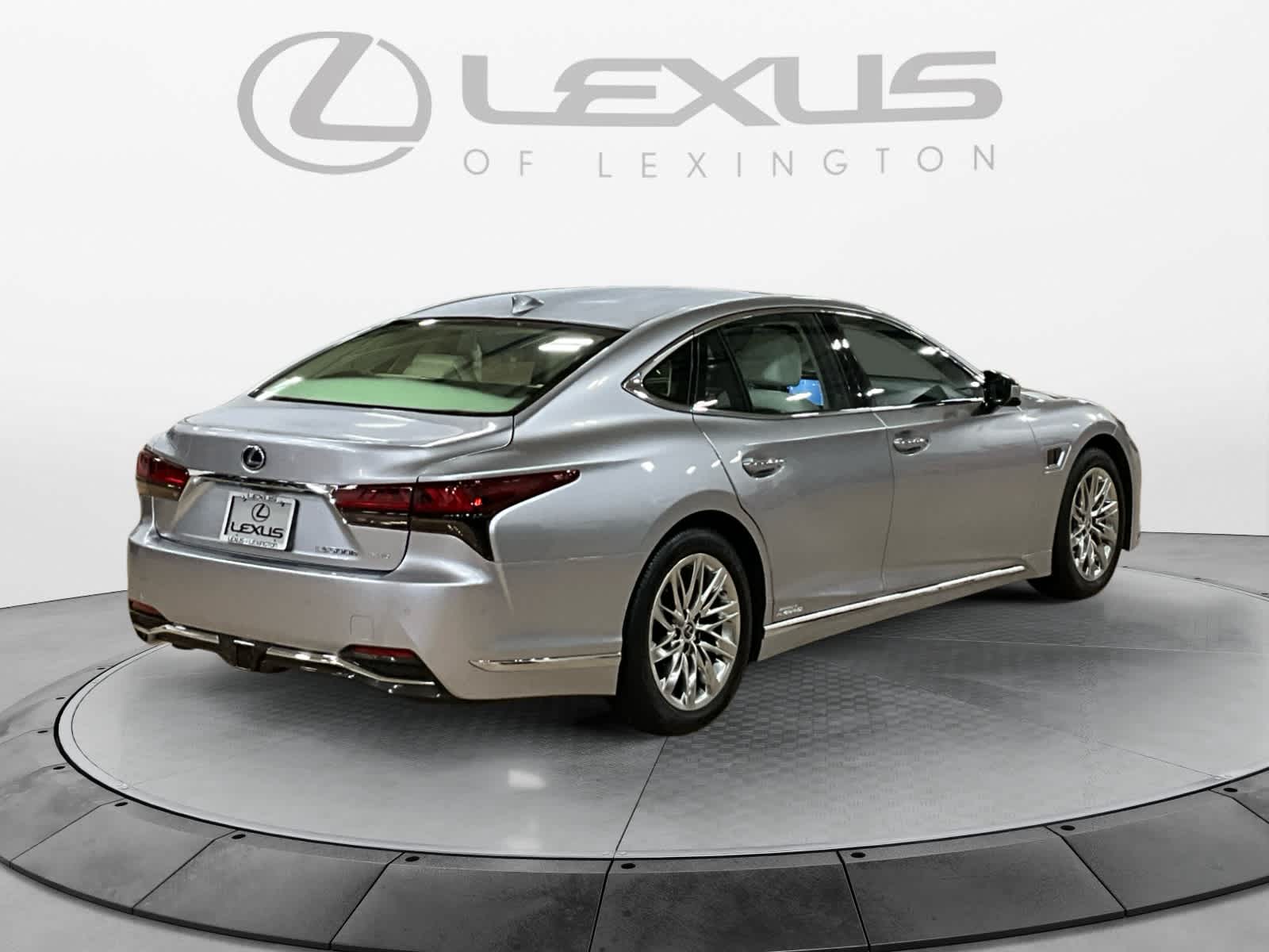 2022 Lexus LS 500h LS 500h