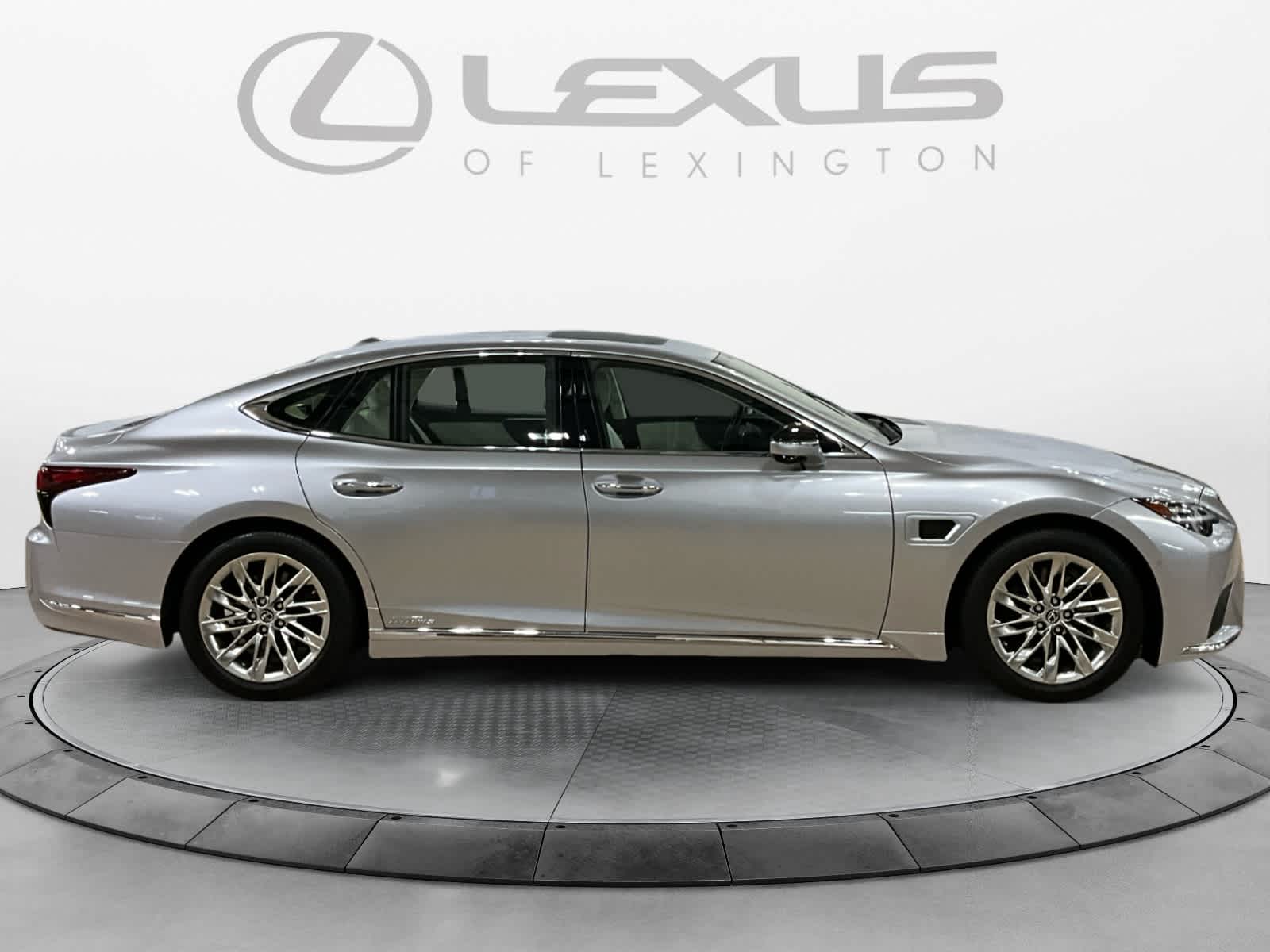 2022 Lexus LS 500h LS 500h