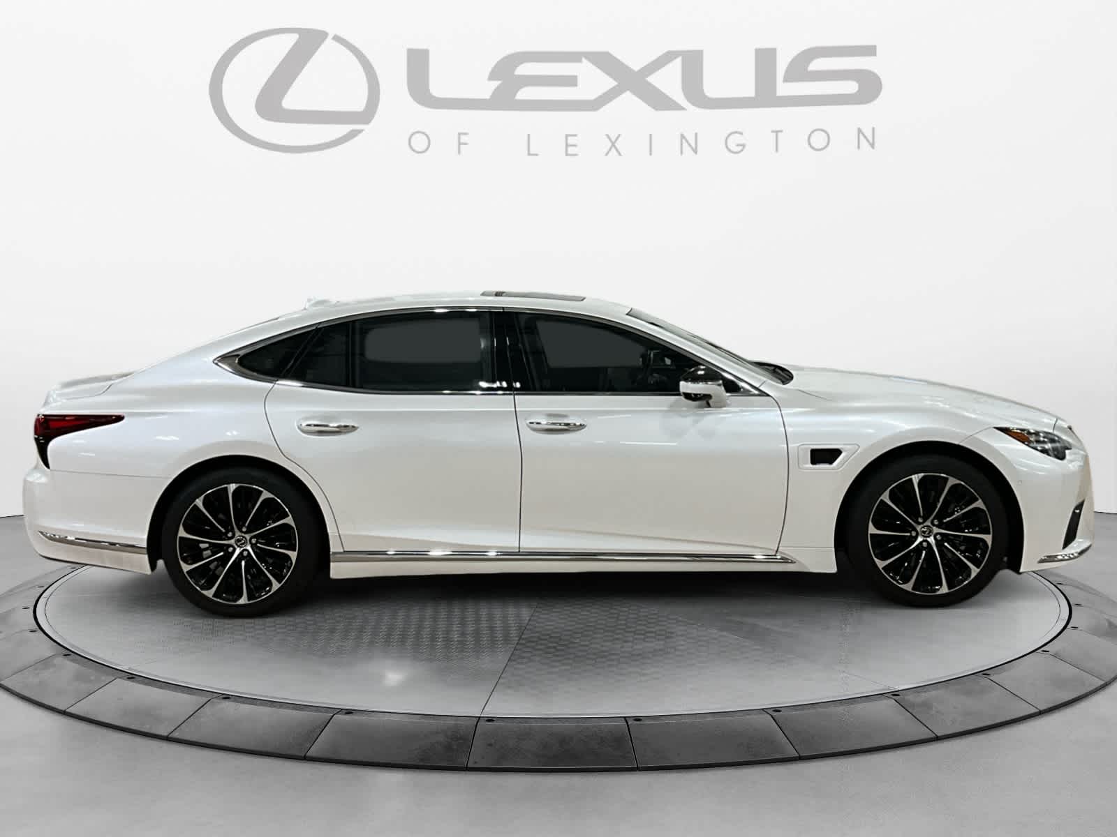 2023 Lexus LS 500h LS 500h