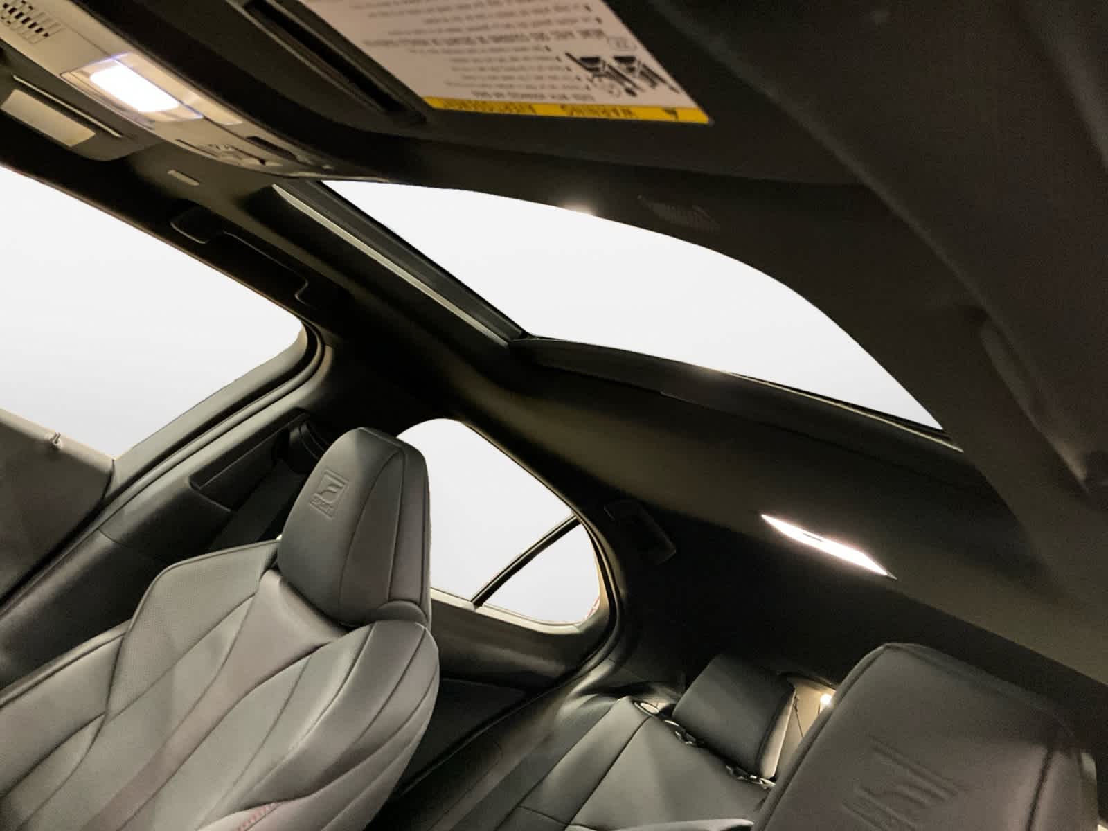 2024 Lexus UX 250h F SPORT Handling