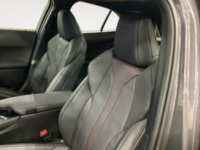 2024 Lexus UX 250h F SPORT Handling