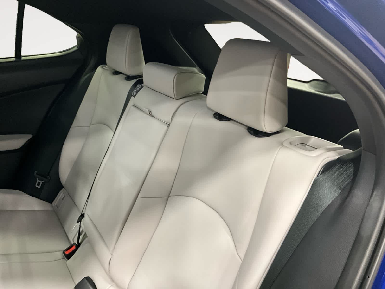 2026 Lexus UX 300h F SPORT Design