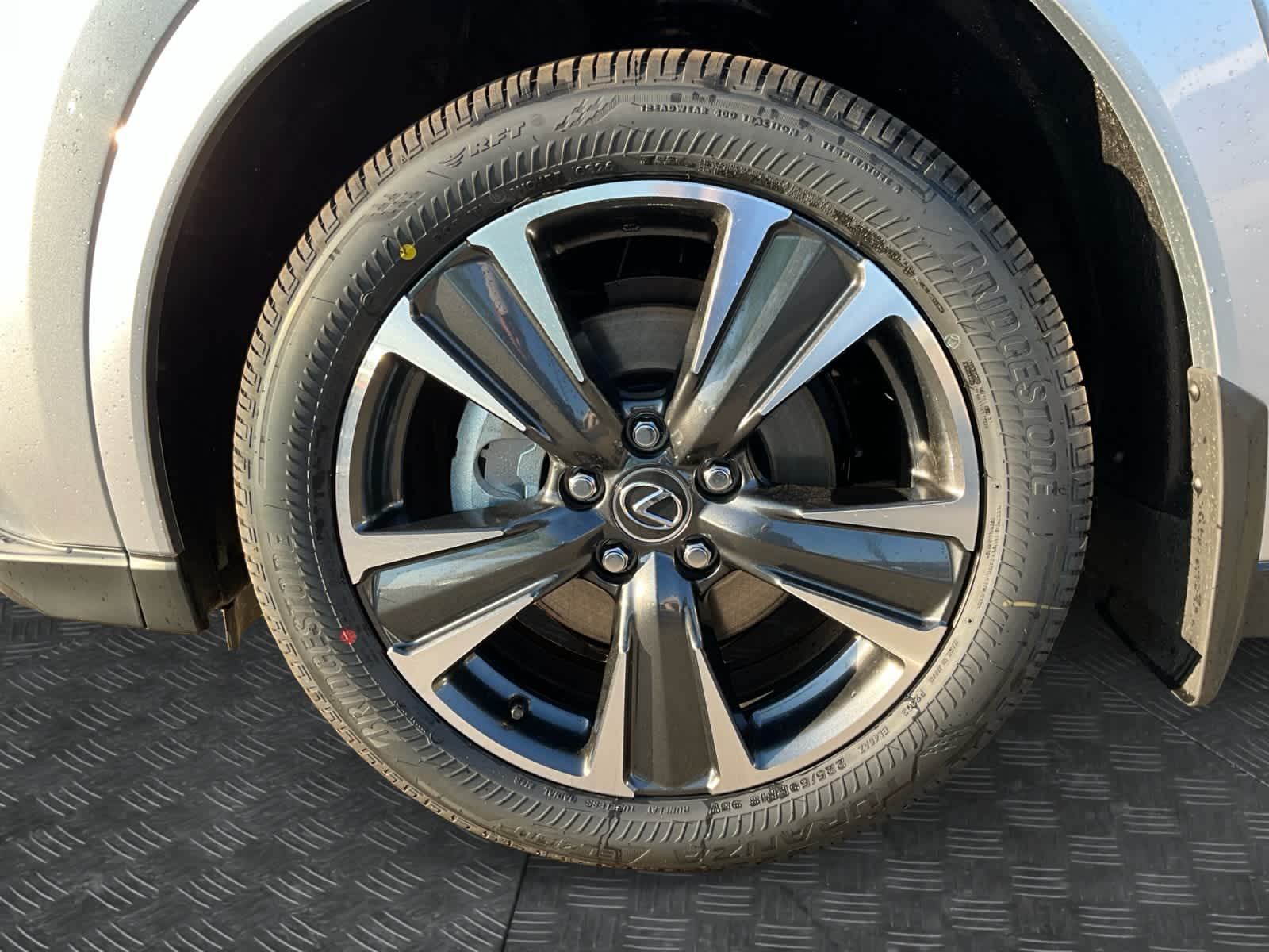 2026 Lexus UX 300h Premium