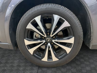 2025 Lexus UX F SPORT Design