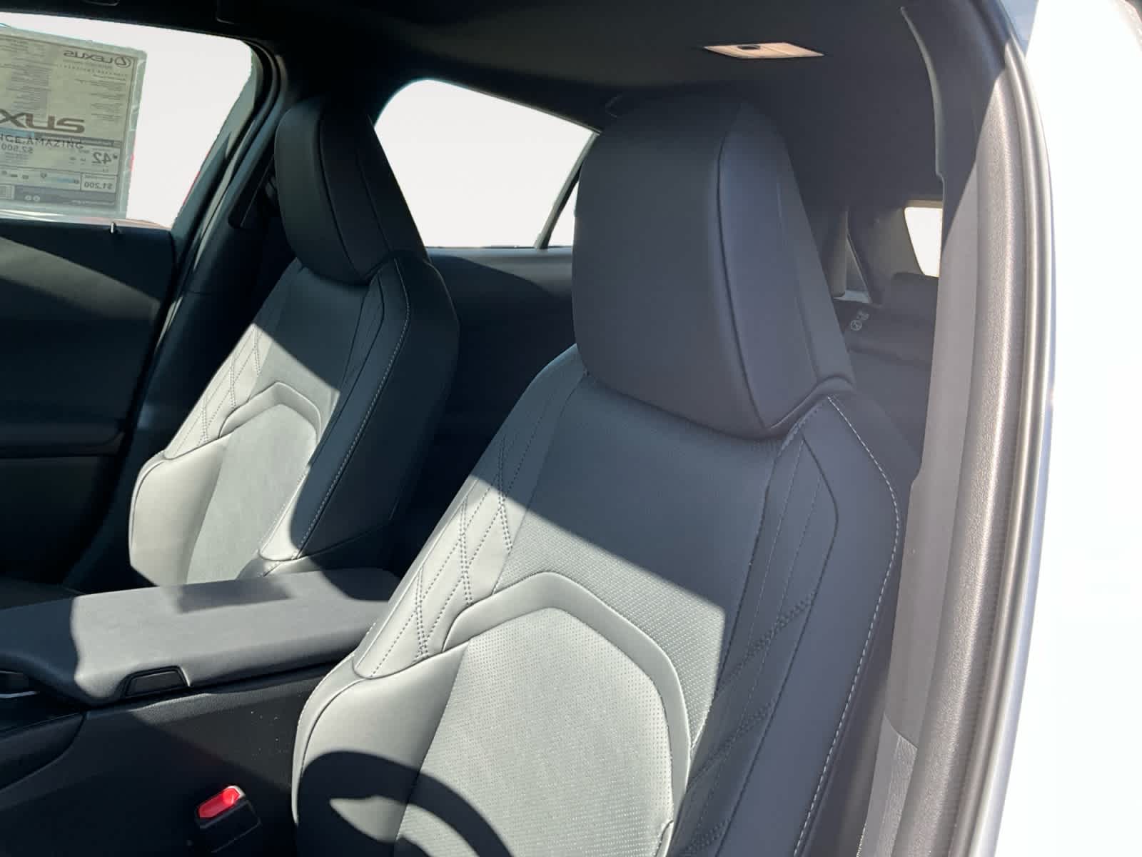 2026 Lexus UX 300h F SPORT Design