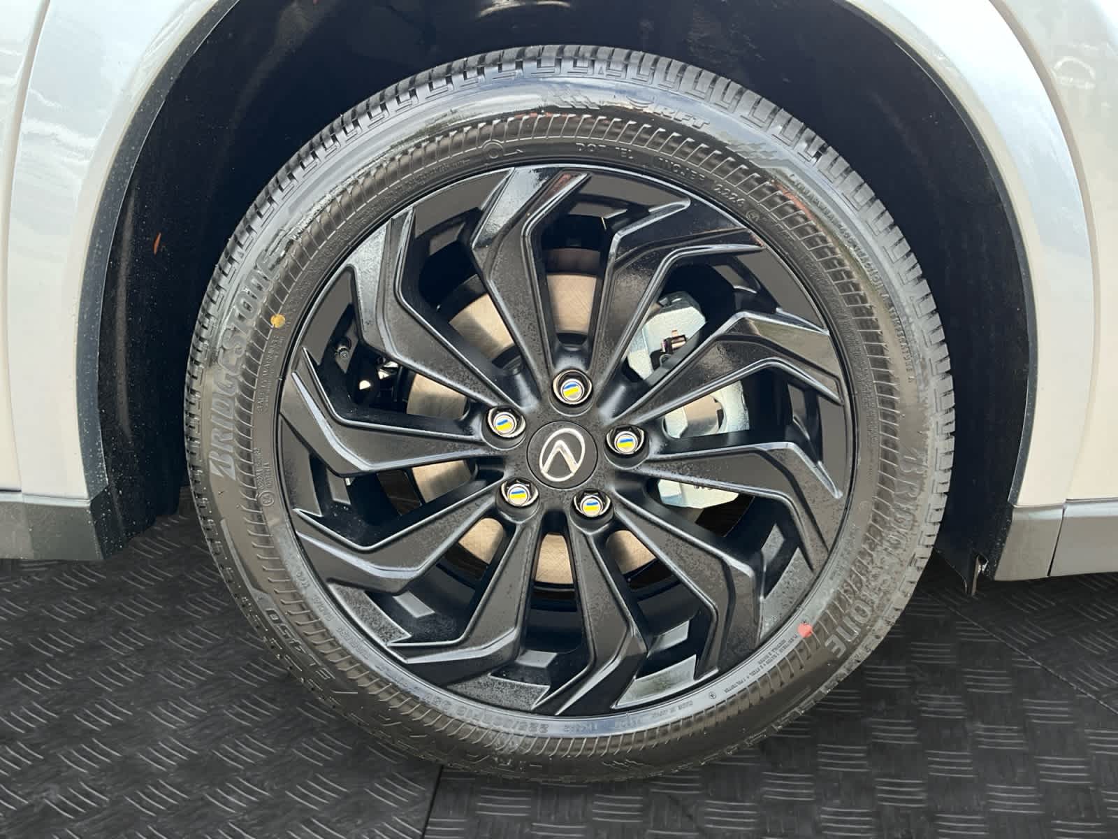 2026 Lexus UX 300h Premium
