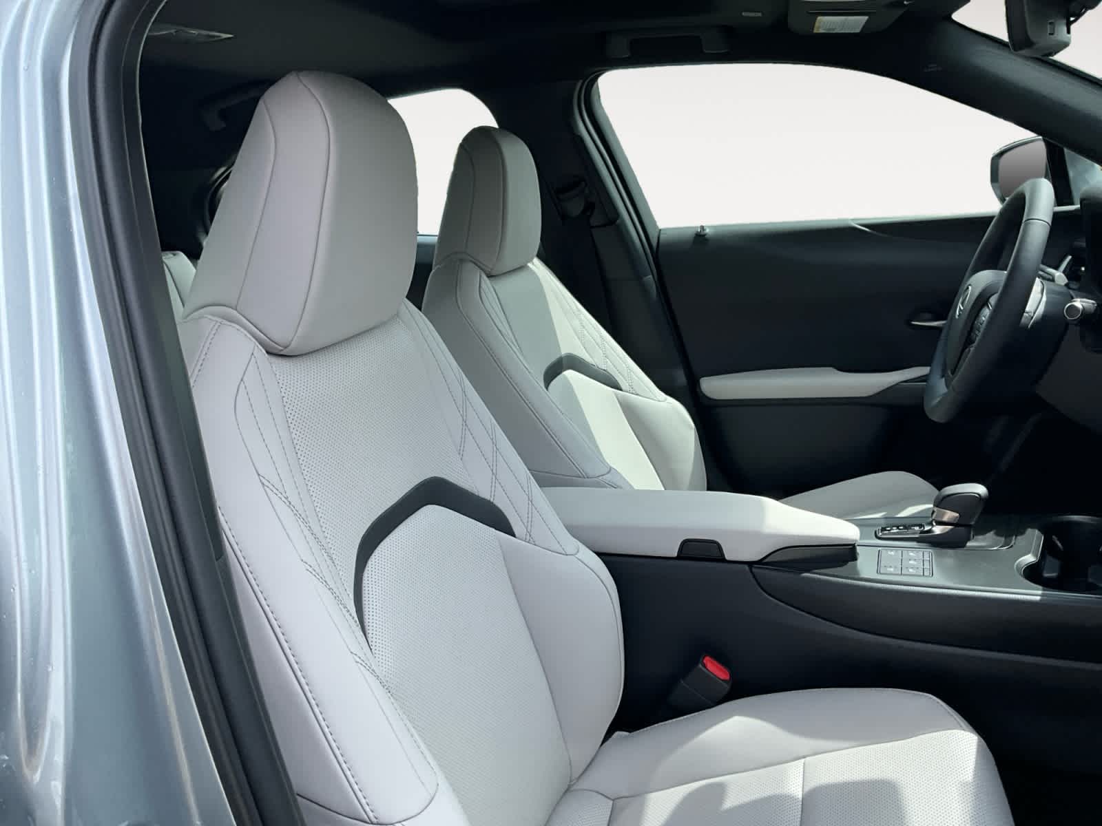 2026 Lexus UX 300h Premium