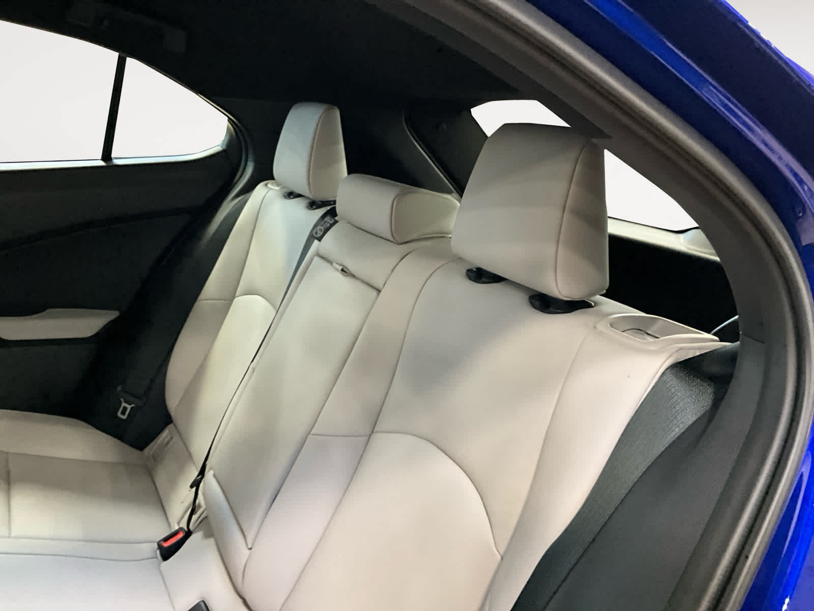 2025 Lexus UX 300h F SPORT Design
