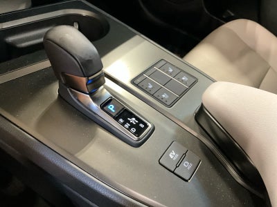 2025 Lexus UX 300h F SPORT Design