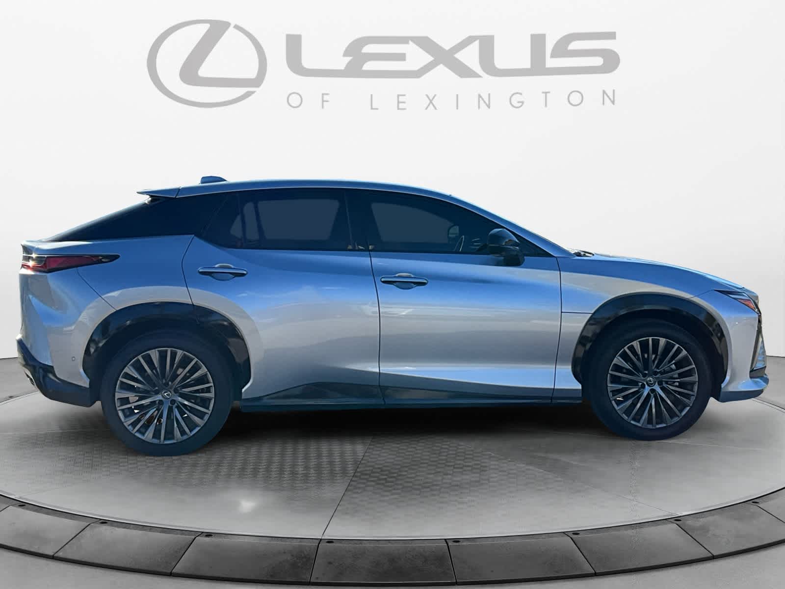2024 Lexus RZ 450e Luxury