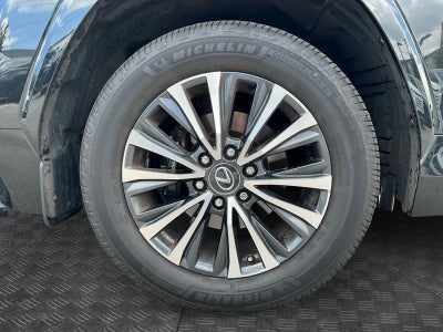 2022 Lexus LX 600 Premium