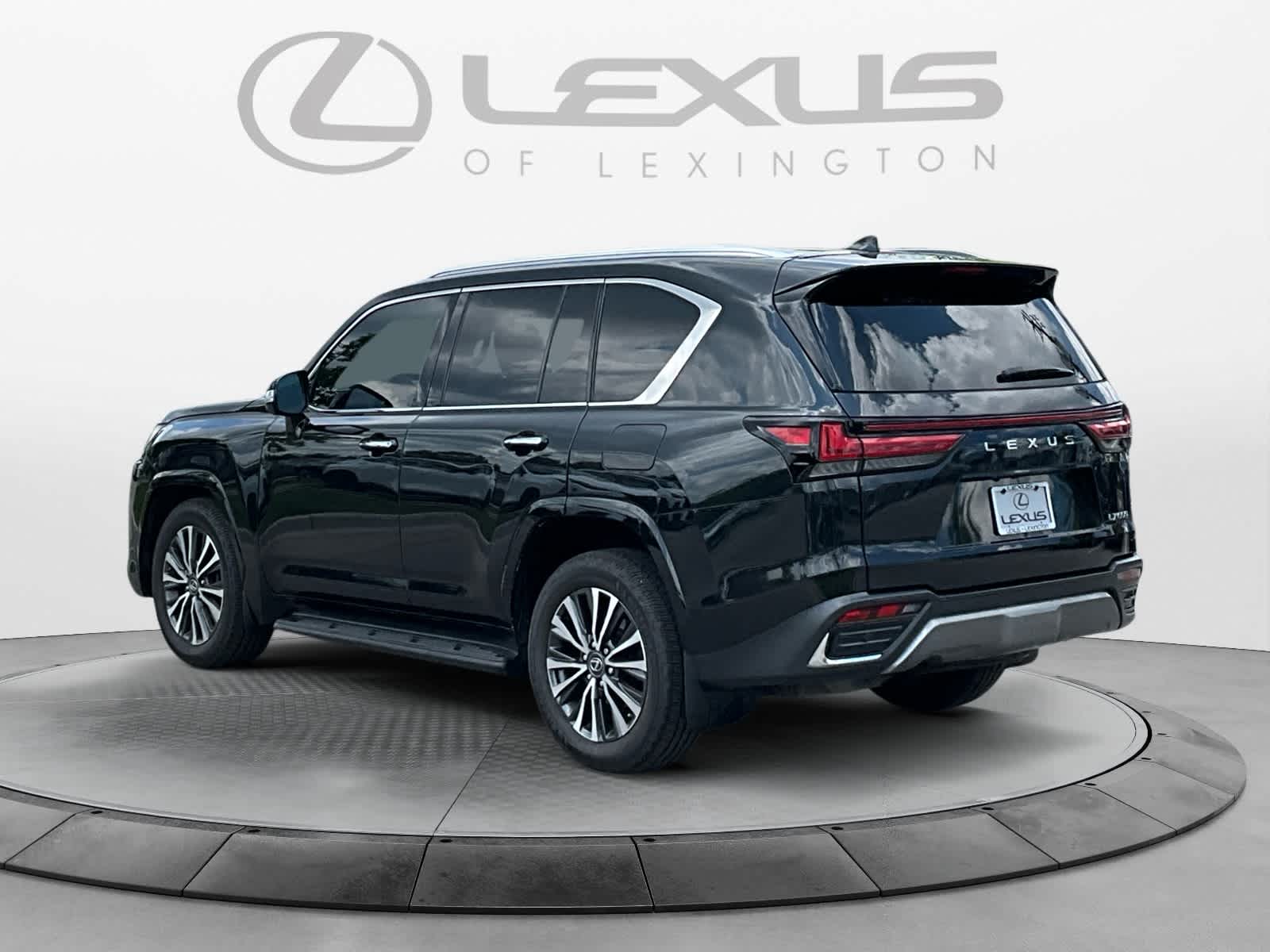 2022 Lexus LX 600 Premium