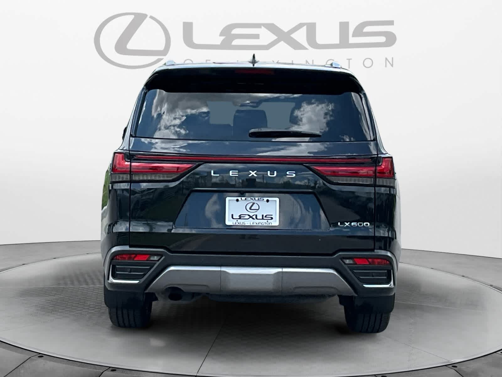 2022 Lexus LX 600 Premium