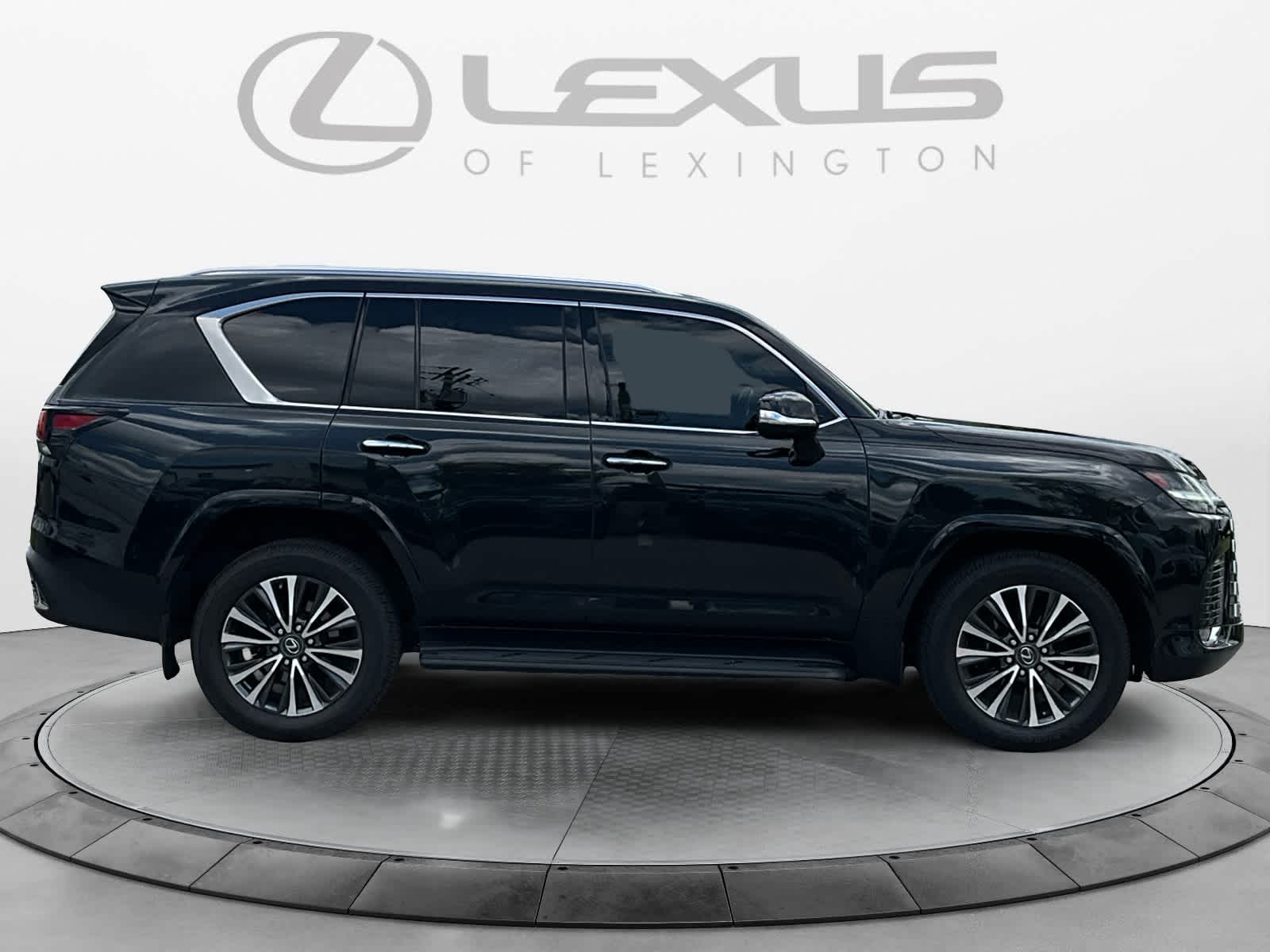 2022 Lexus LX 600 Premium