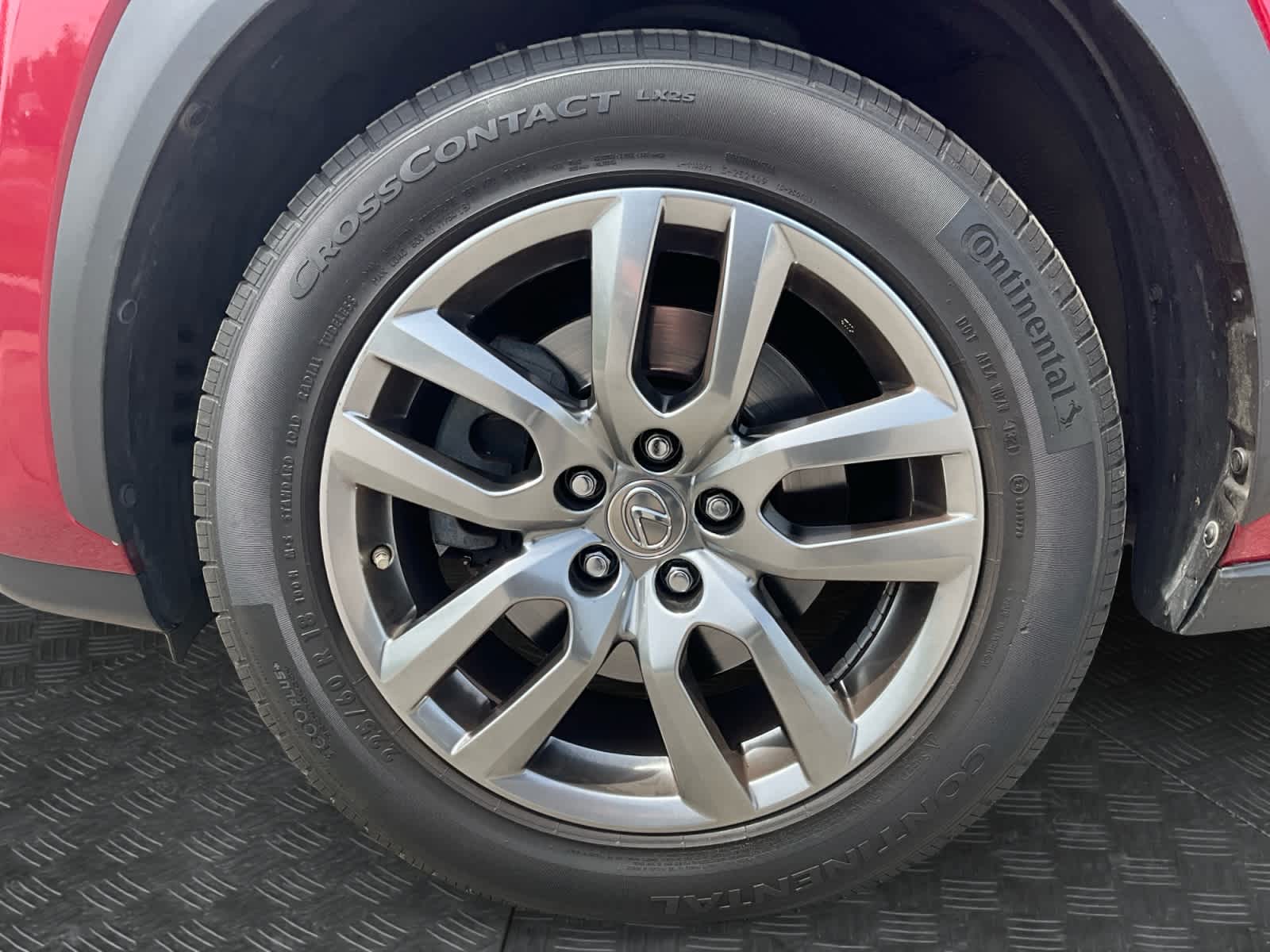 2016 Lexus NX 200t AWD 4dr