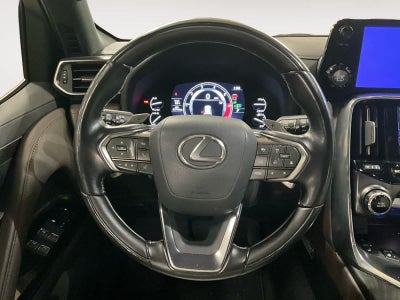 2022 Lexus LX 600 Luxury