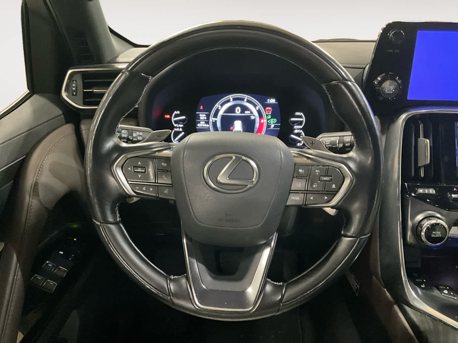 2022 Lexus LX 600 Luxury