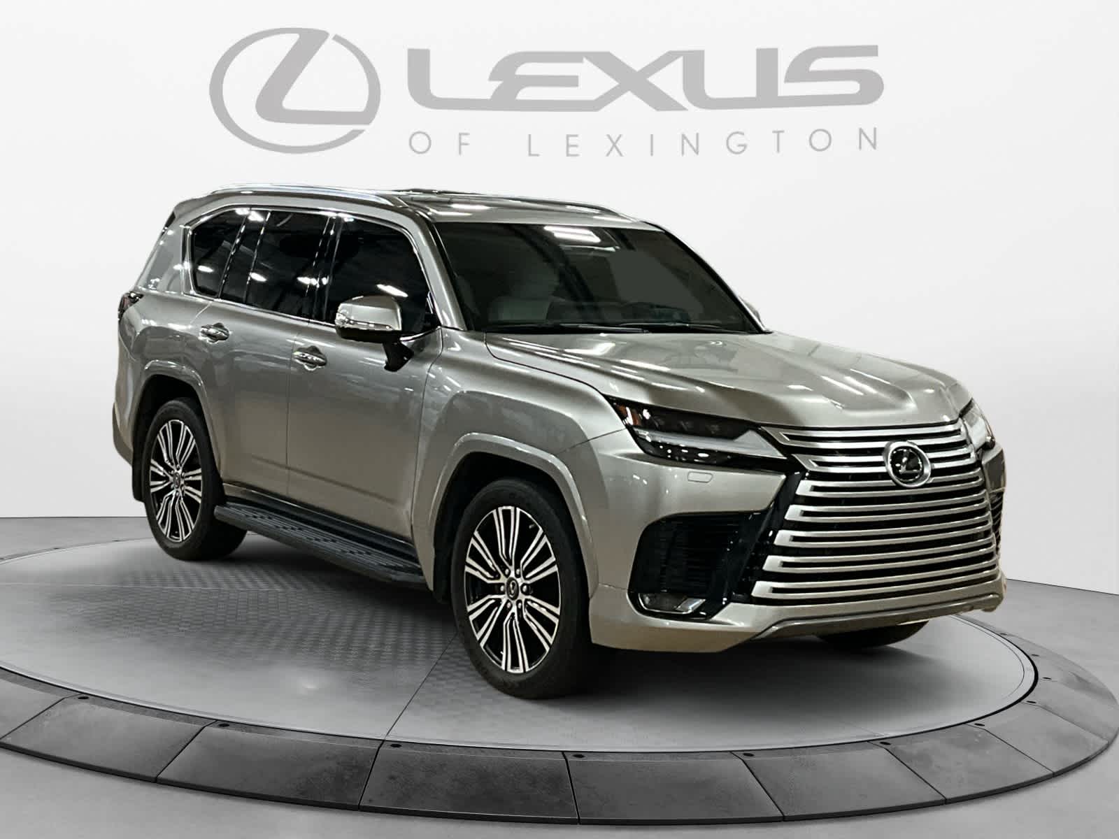 2022 Lexus LX 600 Luxury