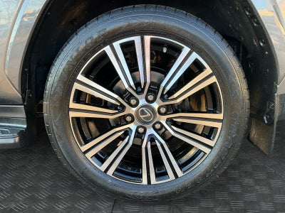 2023 Lexus LX 600 Luxury