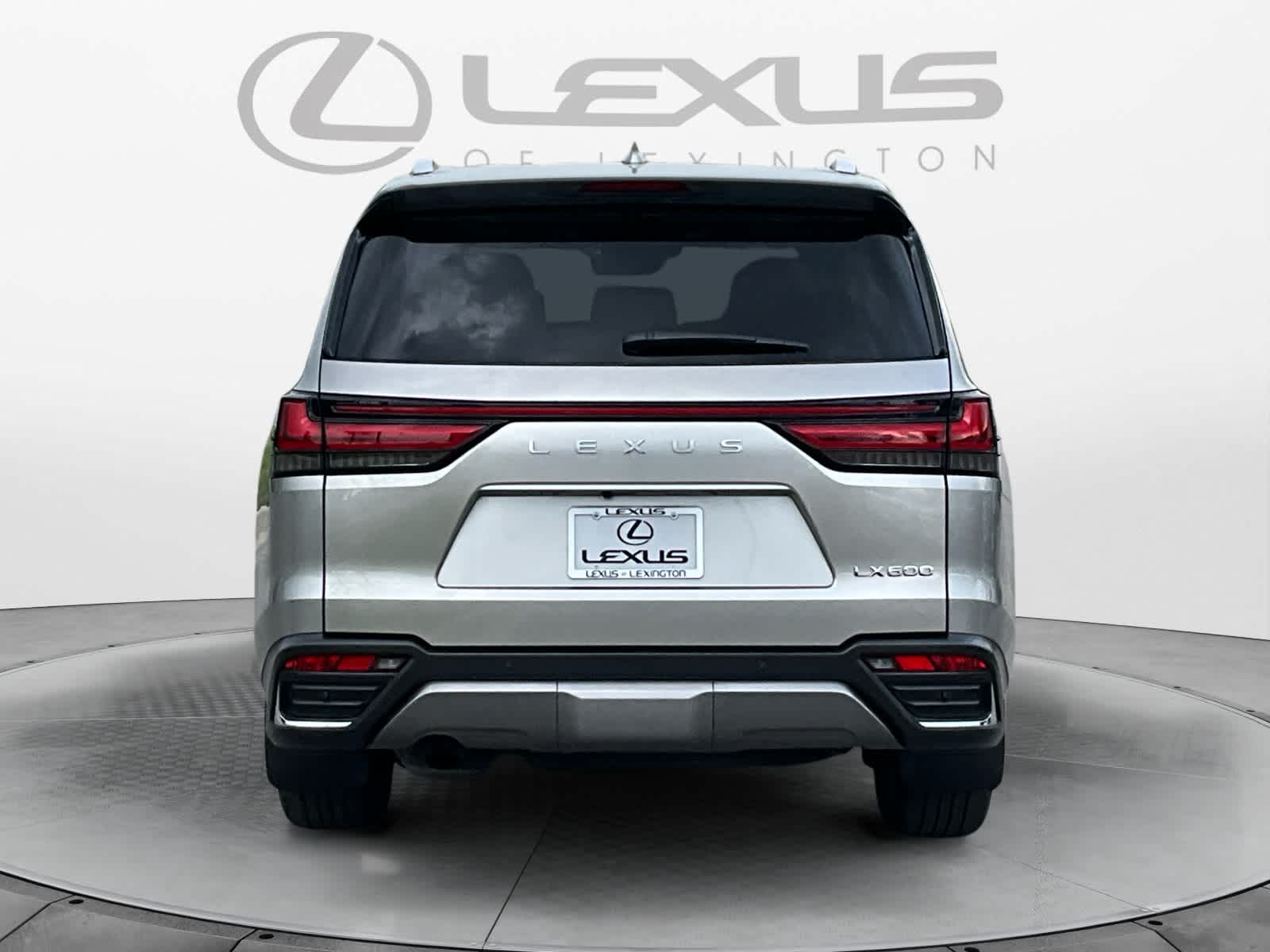 2023 Lexus LX 600 Luxury
