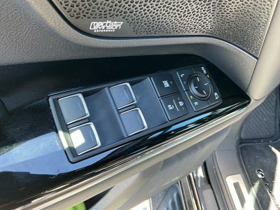 2026 Lexus LX 700h Luxury